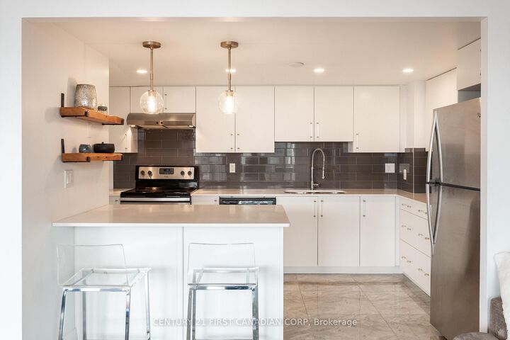 Property Photo:  600 Talbot Street 810  ON N6A 5L9 