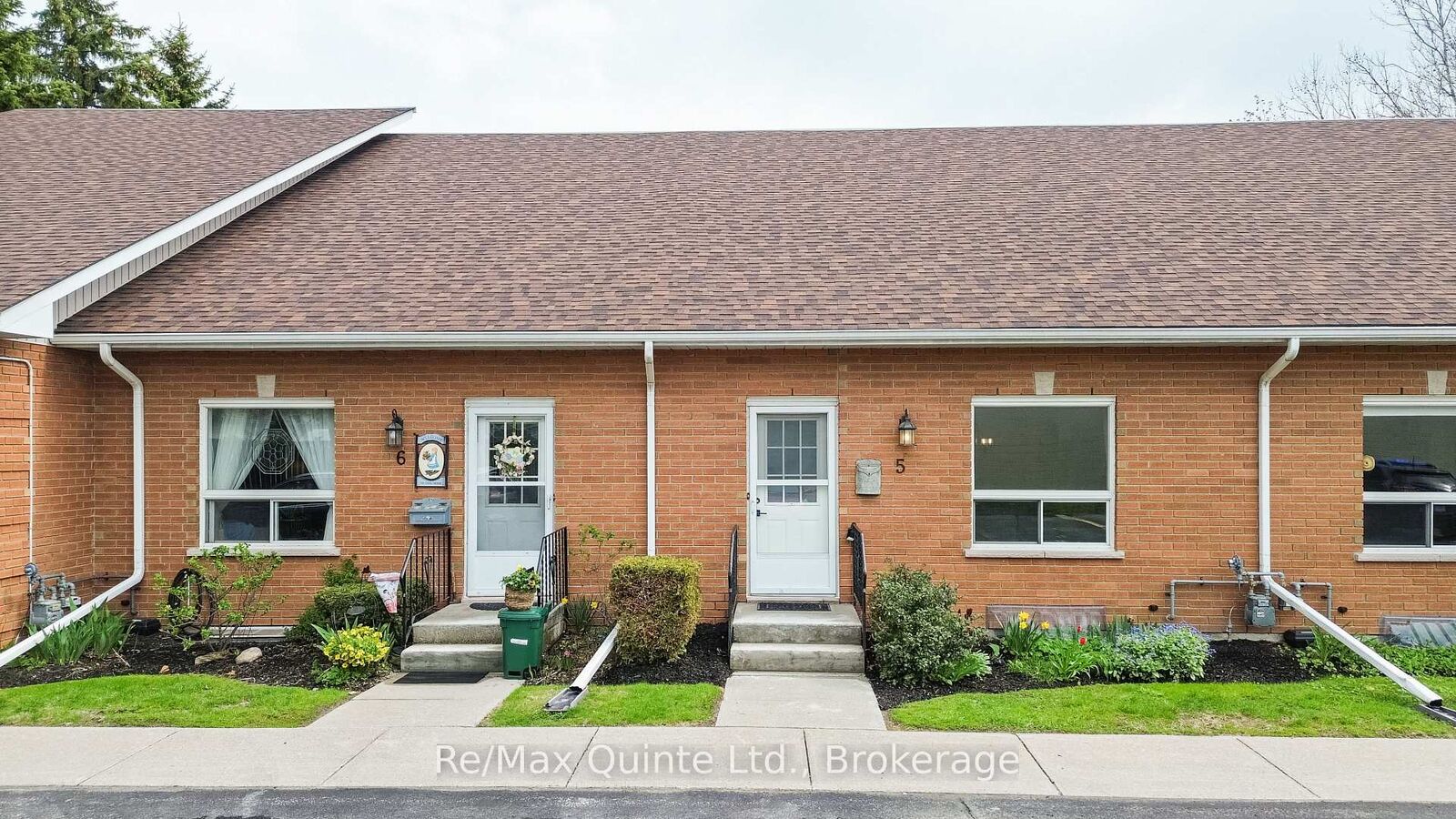 Property Photo:  45 Prince Edward Street 5  ON K0K 1H0 
