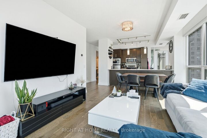 Property Photo: 1 Scott Street 1407 ON M5E 1A1