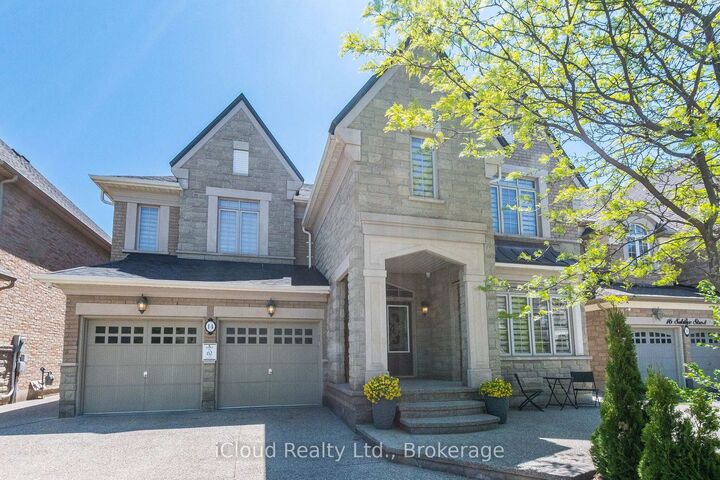 Property Photo: 14 Solstice Street ON L6P 3T5