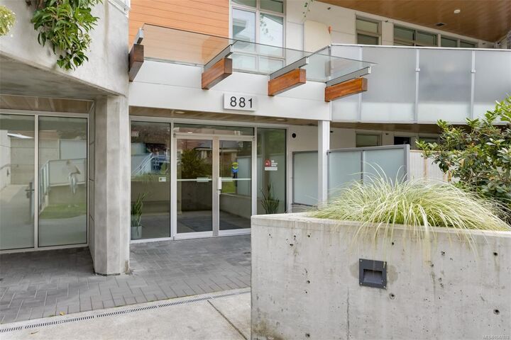 881 Short St #301 — photo 1