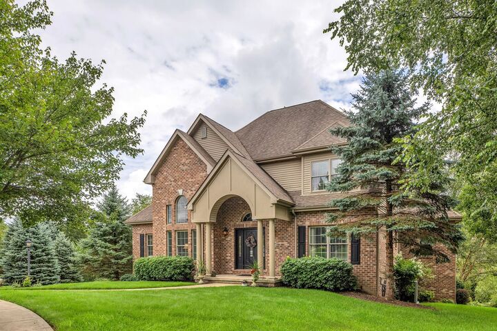Property Photo: 719 Belmar Place PA 16066