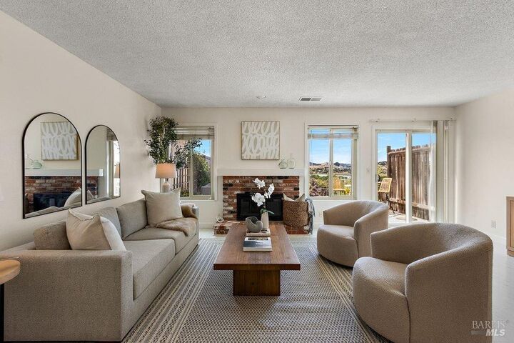 Property Photo:  1492 London Circle  CA 94510 
