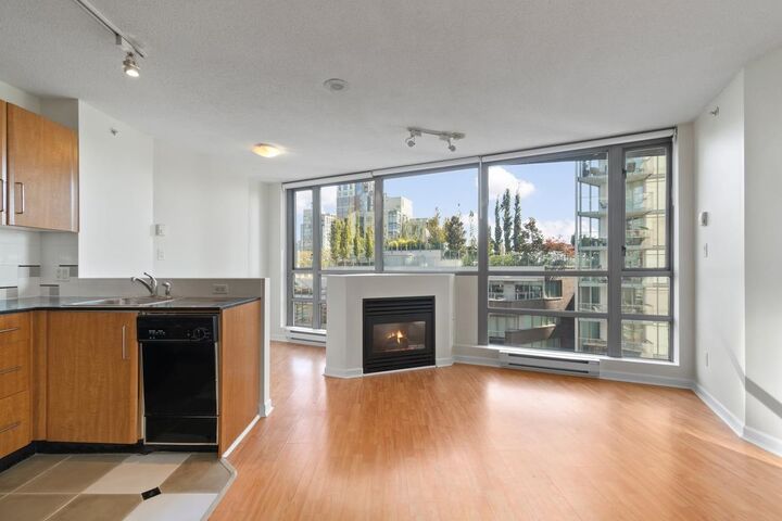 Property Photo: 501 Pacific Street 1010 BC V6Z 2X6
