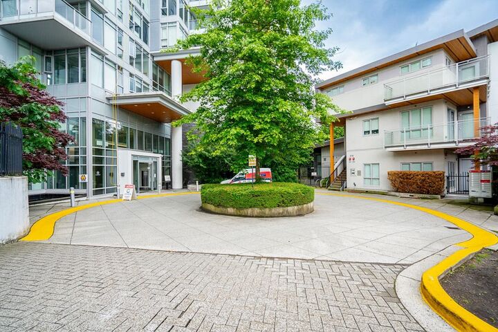 Property Photo: 520 Como Lake Avenue 1409 BC V3J 0E8