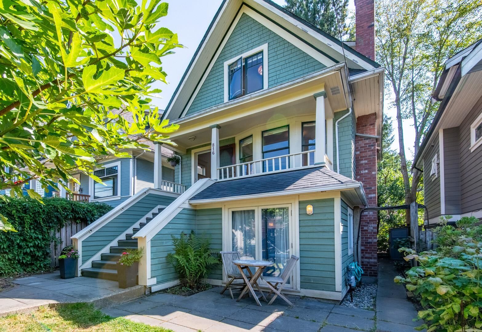 Property Photo: 816 E 30th Avenue BC V5V 2W1