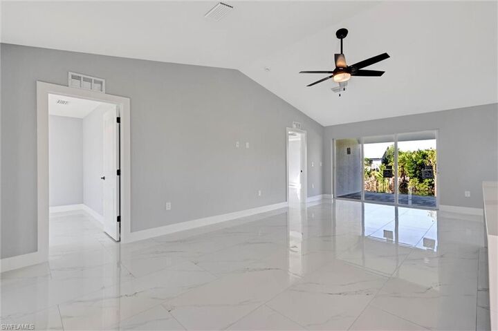 Property Photo:  4106 NE 14th Pl  FL 33909 