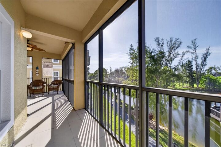 Property Photo:  10041 Lake Cove Dr 202  FL 33908 