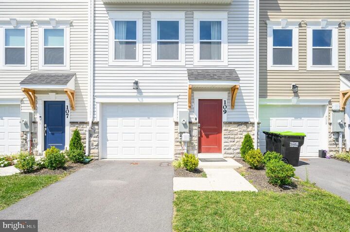 Property Photo:  109 Marlow Court  VA 22602 