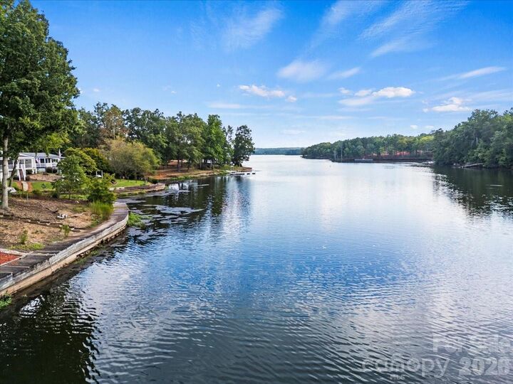 Property Photo:  113 Clubhouse Drive Extension  NC 28127 