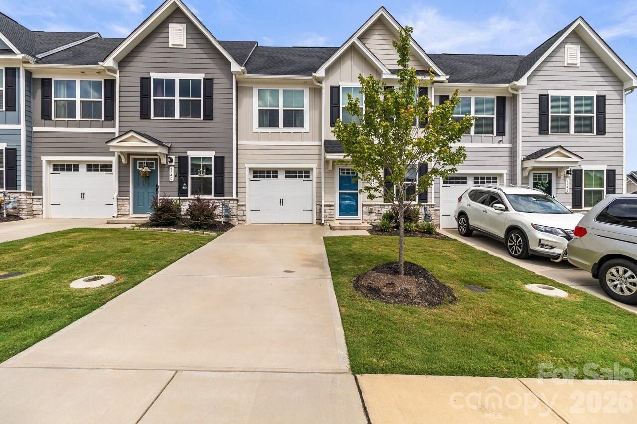 Property Photo:  114 Stella Lane D  NC 28166 
