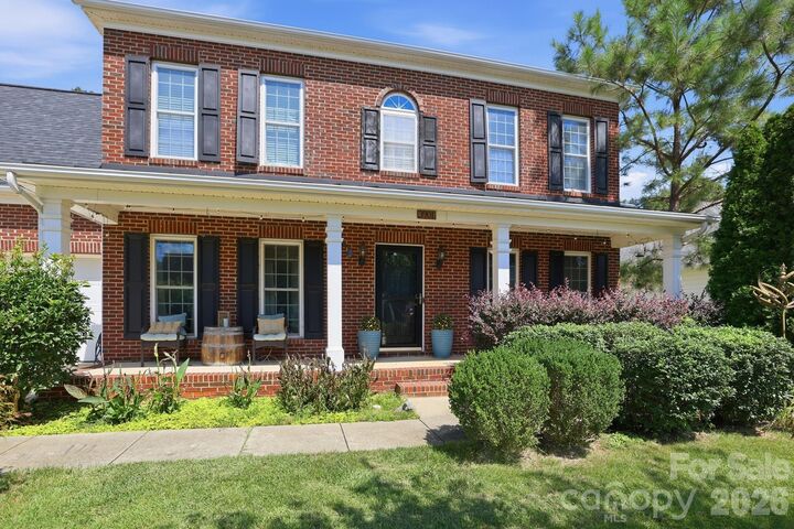 Property Photo: 3901 Waters Reach Lane NC 28079