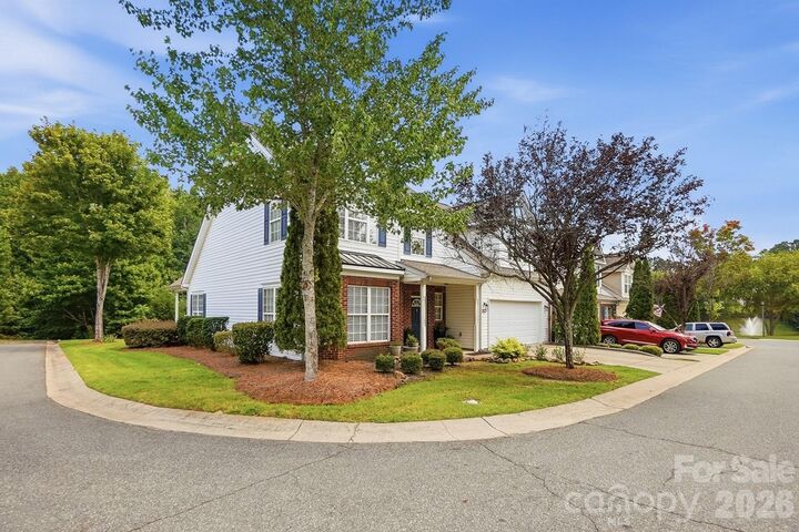 Property Photo: 10933 Stone Trail Road NC 28213