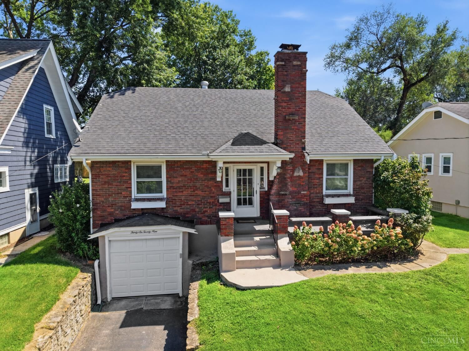 Property Photo:  3629 Erie Avenue  OH 45208 