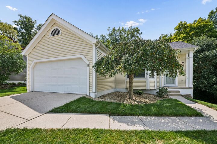 Property Photo:  4511 Hidden Ridge Court  OH 43230 