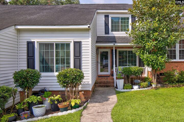 Property Photo:  124 N Lake Pointe  SC 29229 