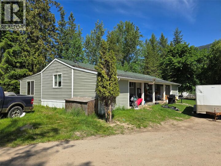 Property Photo:  268 Birch Road  BC V0E 1N1 
