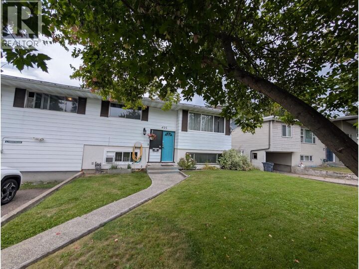 Property Photo: 455 Patterson Street BC V2M 3J3