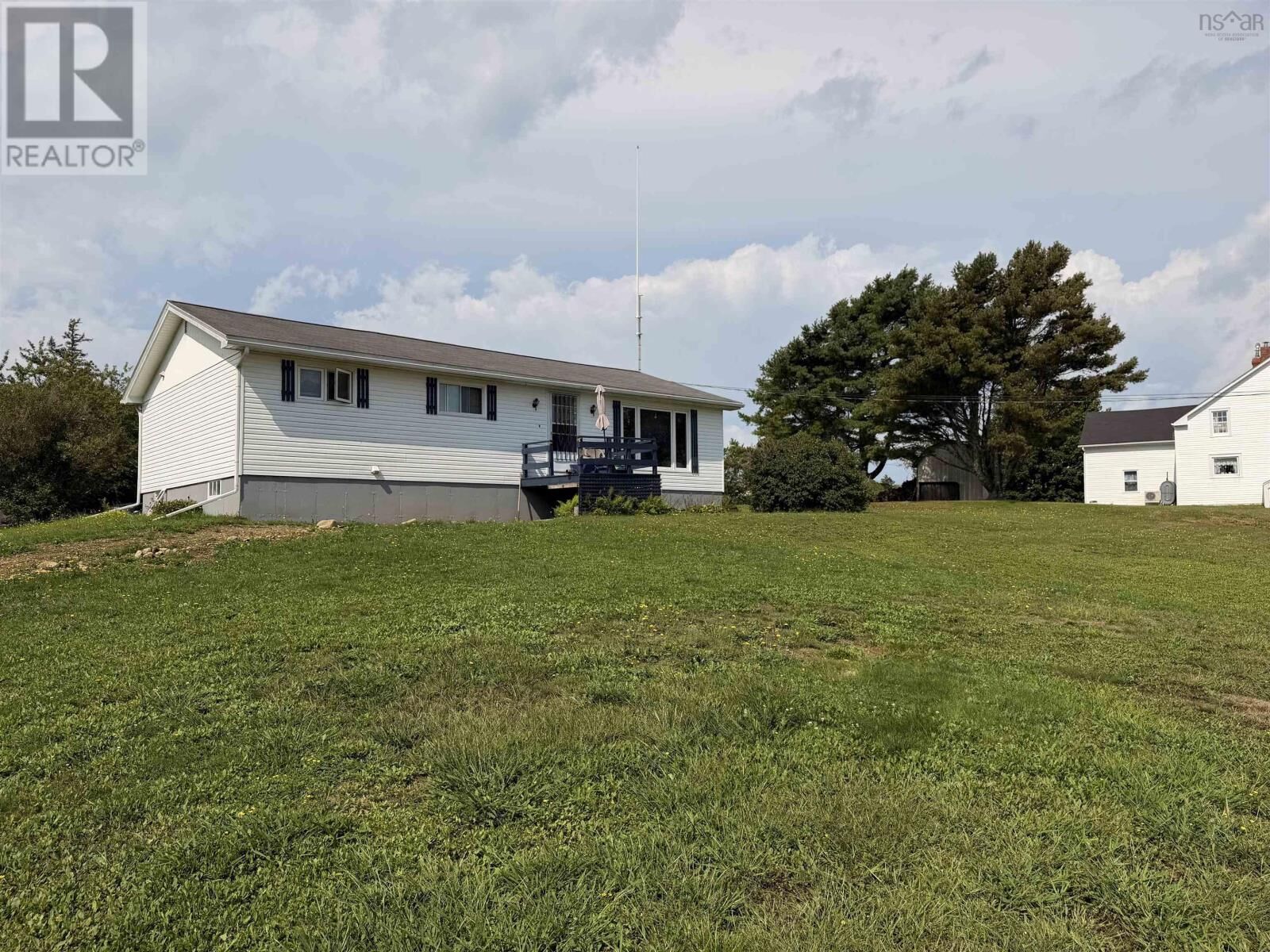Property Photo: 1268 Highway 334 NS B0W 1B0