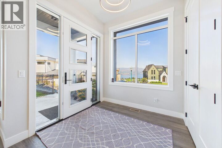 Property Photo: 439 Redtail Court BC V1W 0B1