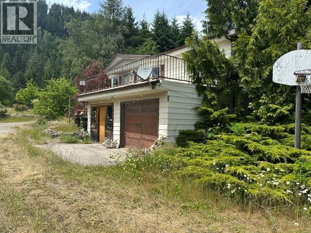 Property Photo:  4780 Twin Bays Road  BC V0G 1M0 