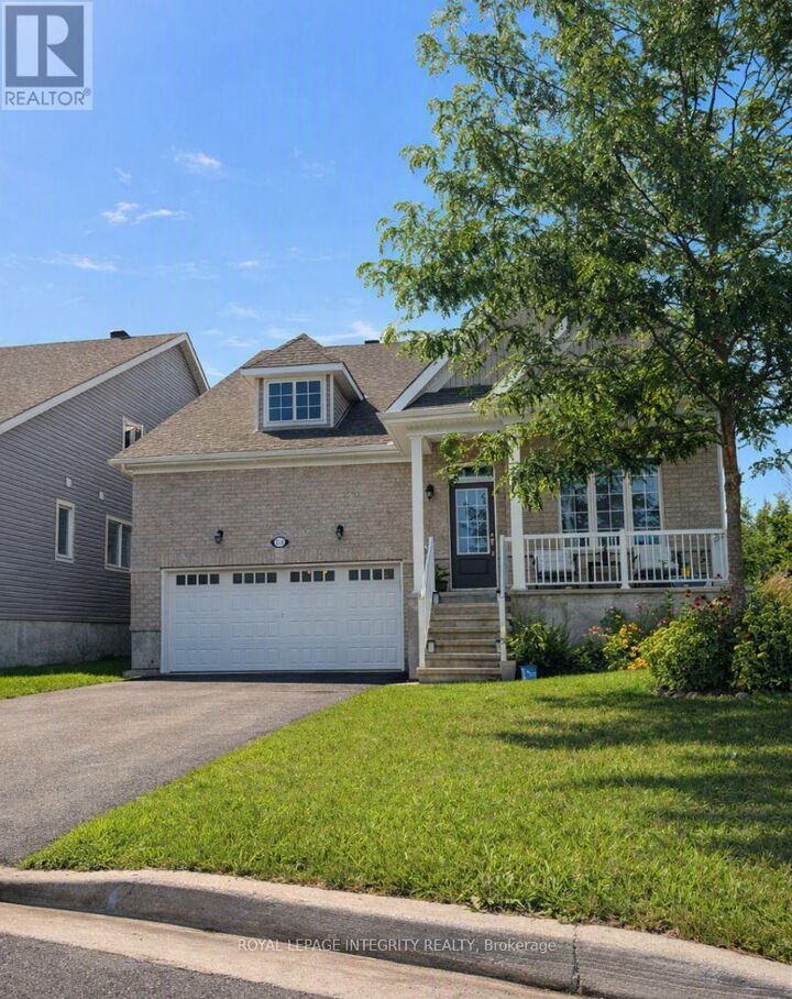 3230 Harvester Crescent — photo 1
