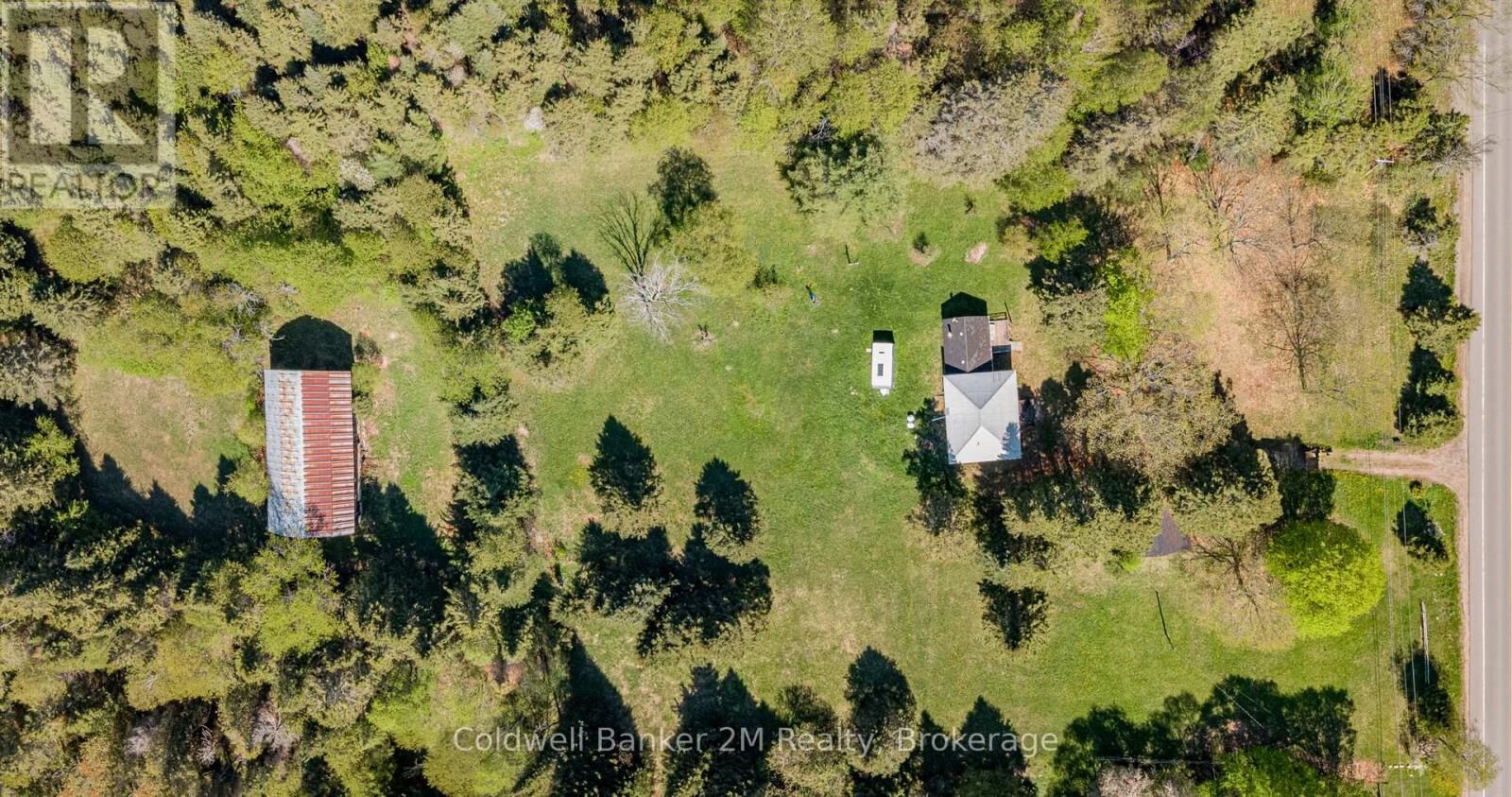 Property Photo: 18917 Highway 118 ON K0L 2Y0