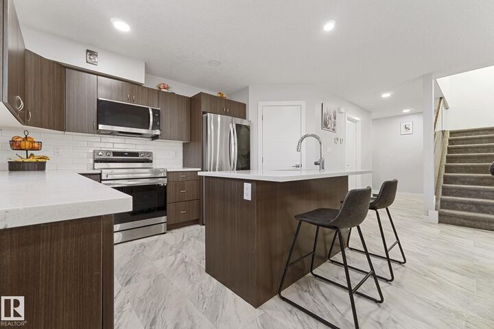 8955 150 Street NW — photo 1