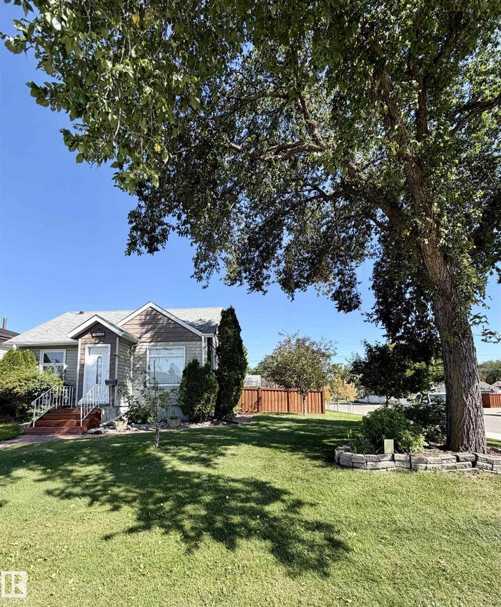 Property Photo:  13103 121 Street NW  AB T5L 0B7 