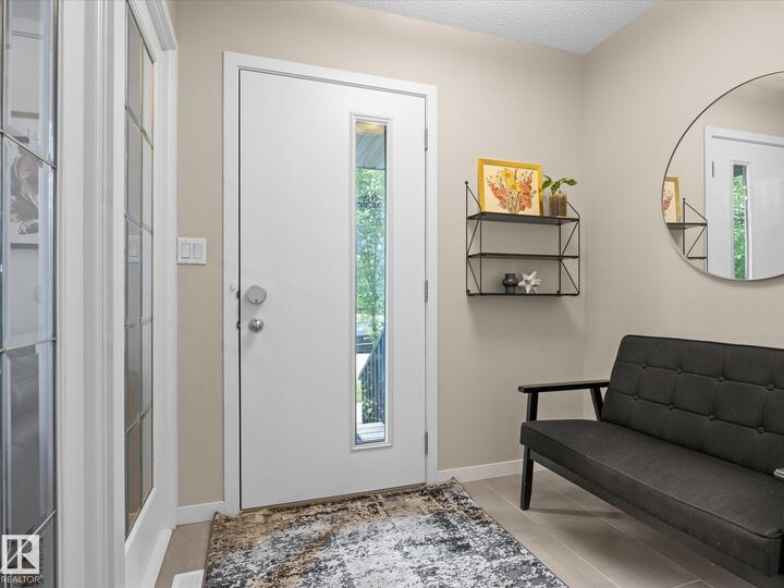 Property Photo:  2533 Price Way SW  AB T6W 3V9 