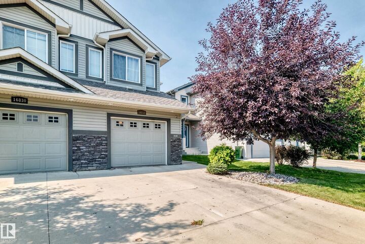 Property Photo:  16832 53 Street NW  AB T5Y 0R7 