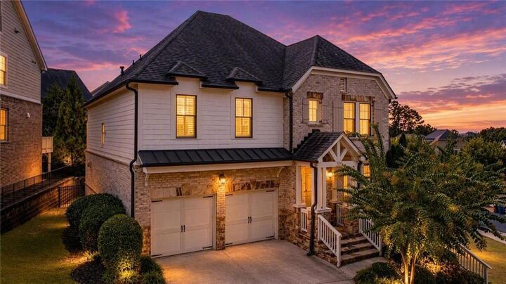 Property Photo: 11760 Stratham Drive GA 30009
