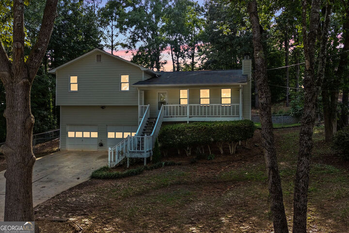 Property Photo: 33 Dalena Way GA 30157