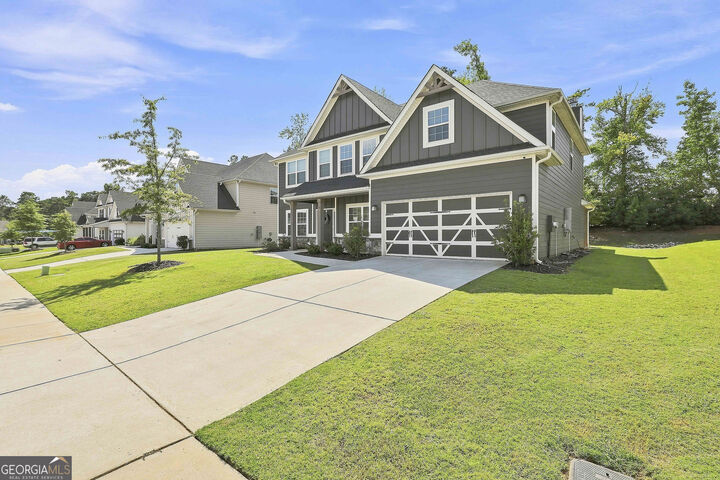 Property Photo: 14 Pinehaven Drive 23 GA 30265