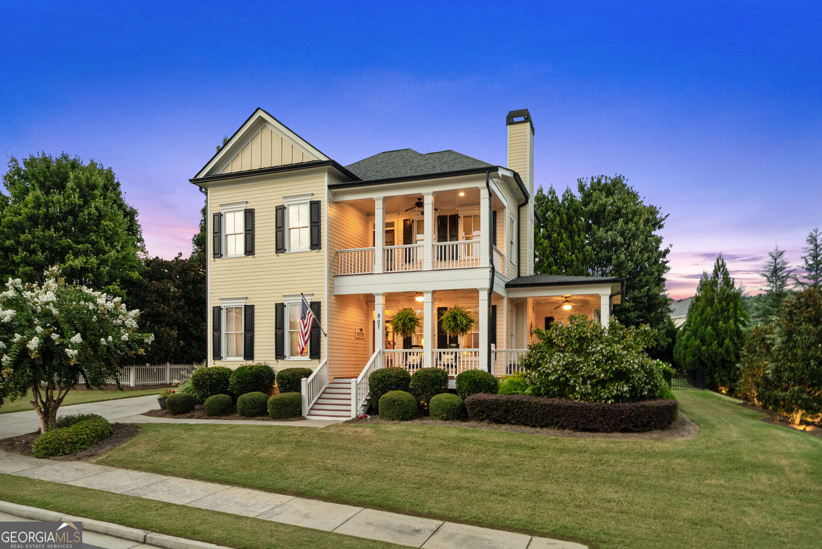 Property Photo: 807 Clubside Court GA 30655