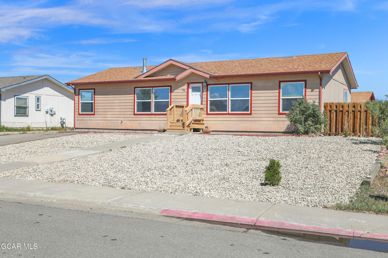 Property Photo:  529 East Aspen Drive  CO 80446 