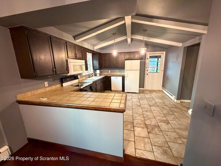 Property Photo:  536 E Lackawanna Avenue  PA 18447 