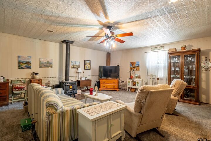 Property Photo:  479 Ruth St  TX 75765 