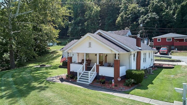 Property Photo:  931 Woodward Drive  WV 25387 