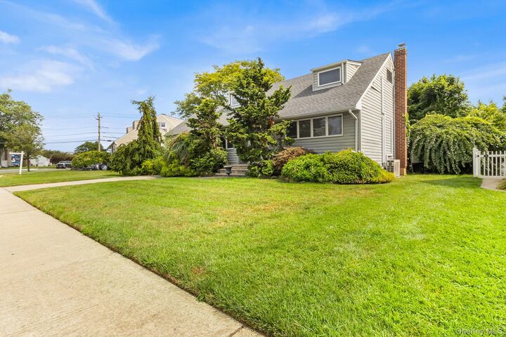 Property Photo:  2075 Alan Drive  NY 11783 