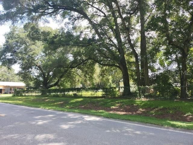 Property Photo: 3626 SE 139th Street FL 34491