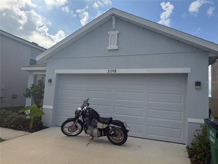 Property Photo:  33398 Darley Dale Trail  FL 33545 