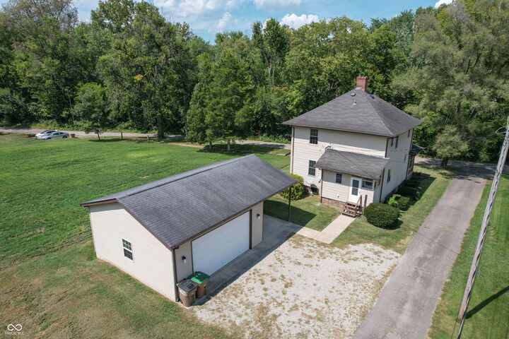 Property Photo: 2115 Irwin Drive IN 47201
