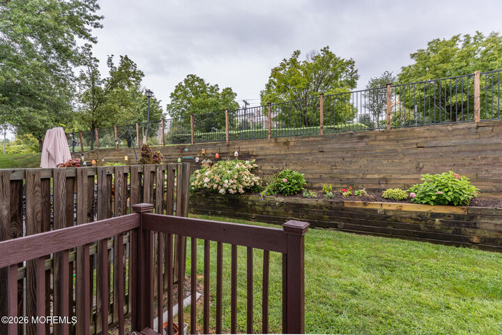 Property Photo:  17 Heritage Court  NJ 08628 