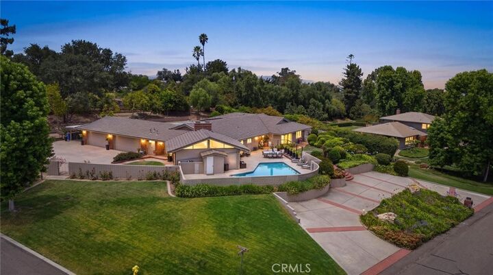 Property Photo:  2184 Arrowhead  CA 93455 