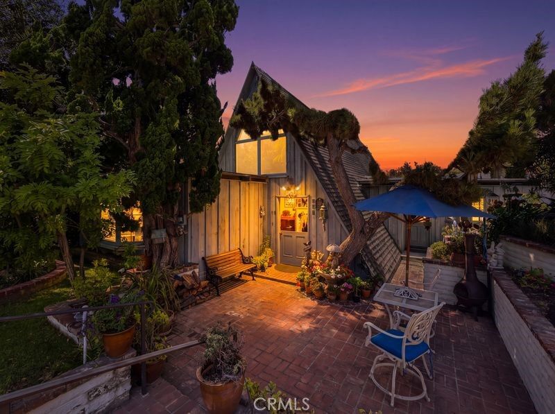 Property Photo: 215 Ocean View CA 92663