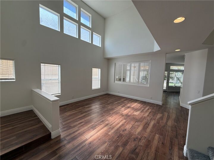 Property Photo:  967 S Flintridge  CA 92808 