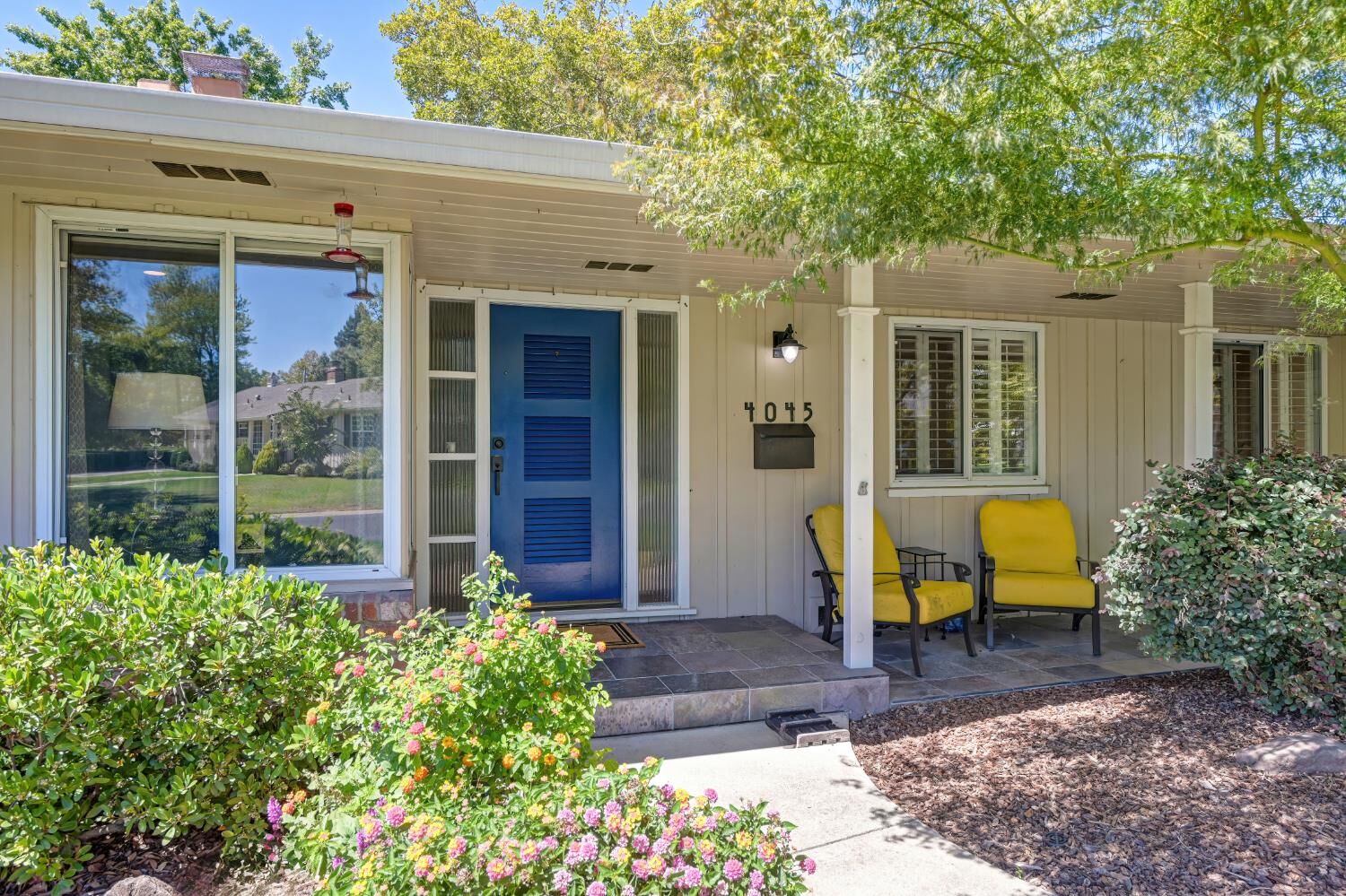 Property Photo:  4045 Esperanza Drive  CA 95864 