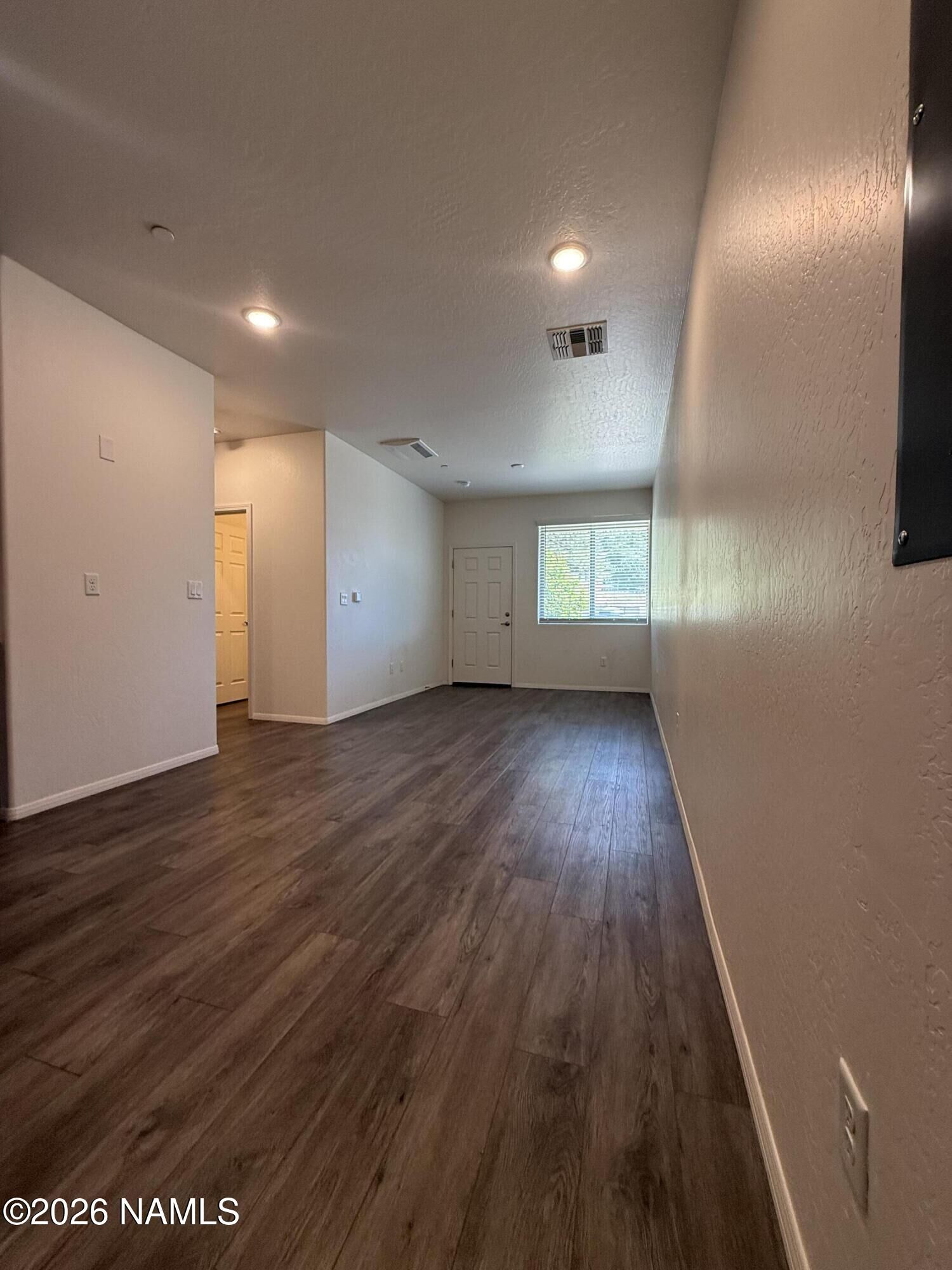 Property Photo:  1650 E Ponderosa Parkway 113  AZ 86001 
