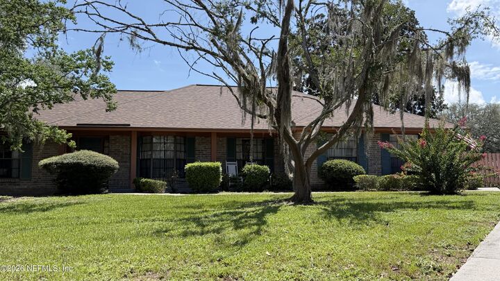 Property Photo:  680 Ridgestone Court  FL 32065 